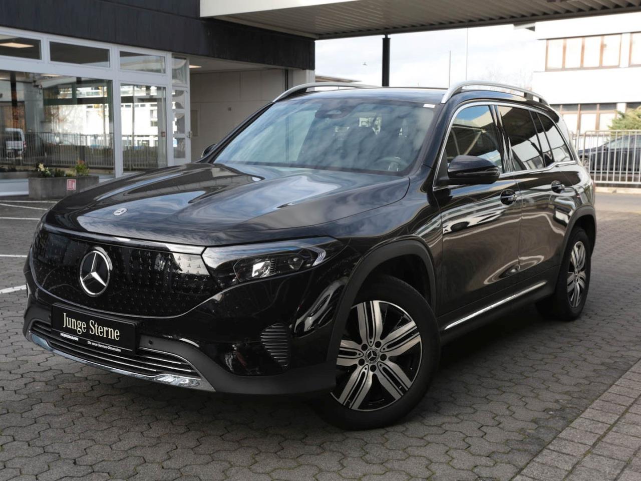 Mercedes-Benz EQB 300 4M Progressive Panorama Distronic Kamera