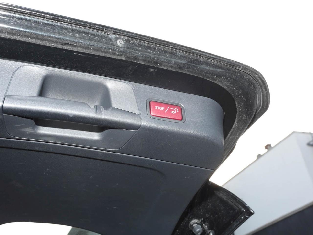 Mercedes-Benz EQB 300 4M Progressive Panorama Distronic Kamera