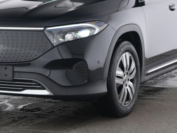 Mercedes-Benz EQB 300 4M Progressive Panorama Distronic Kamera