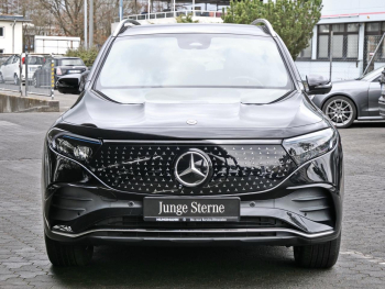 Mercedes-Benz EQB 300 4M AMG Distronic Panorama Burmester 360°