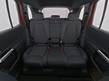 Mercedes-Benz EQB 300 4M Progressive Panorama Kamera 7Sitzer
