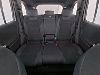 Mercedes-Benz EQB 300 4M AMG Night Panorama Kamera Easy-P AHK