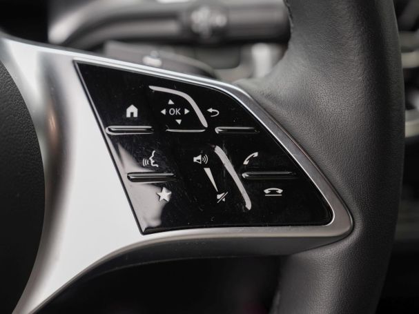 Mercedes-Benz EQB 300 4M Progressive MBUXNavi-Prem. Kamera