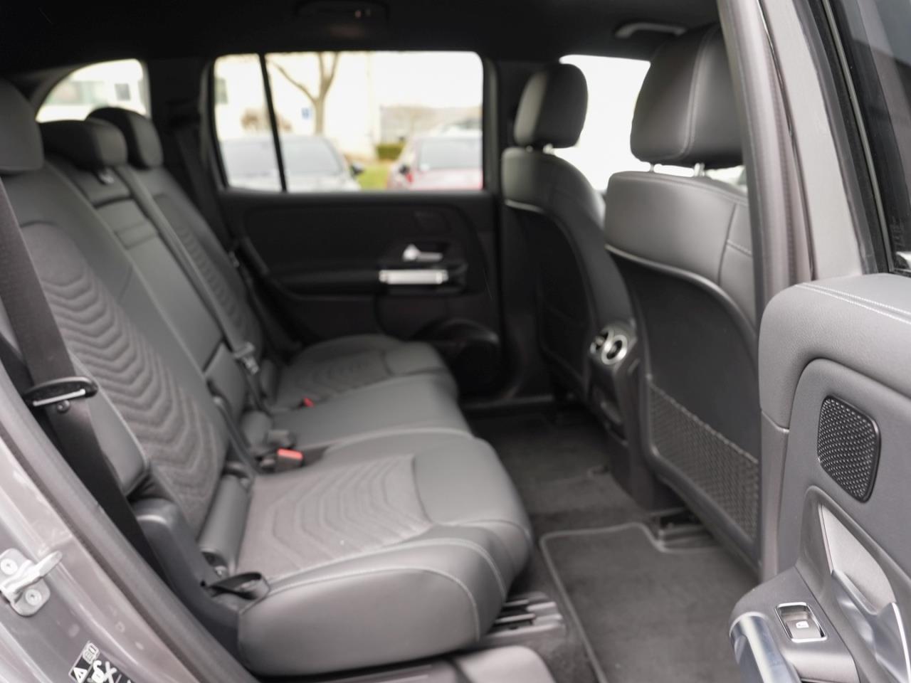 Mercedes-Benz EQB 300 4M Progressive MBUXNavi-Prem. Kamera