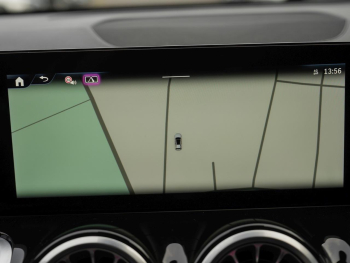 Mercedes-Benz EQB 300 4M Progressive MBUXNavi-Prem. Kamera