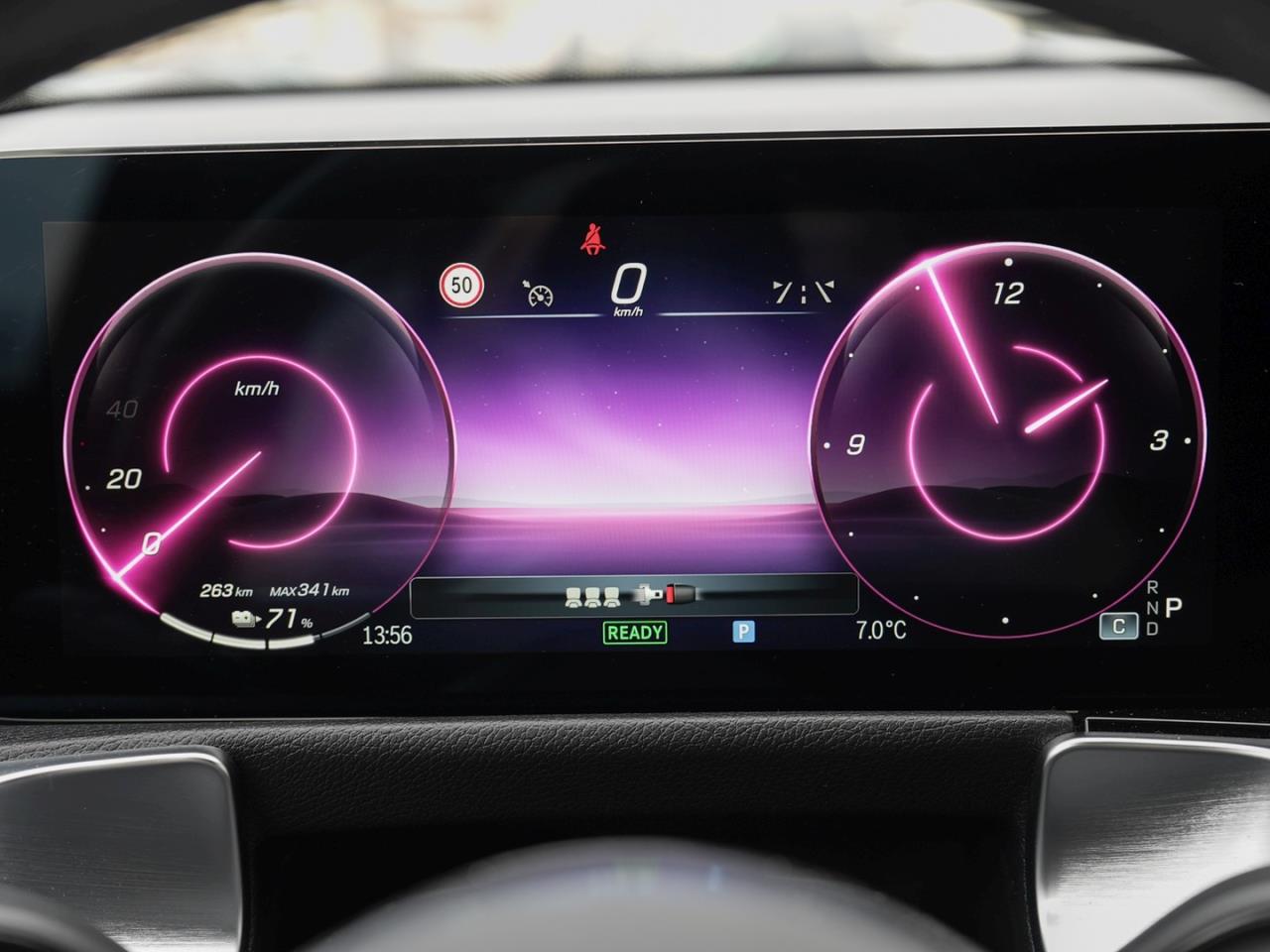 Mercedes-Benz EQB 300 4M Progressive MBUXNavi-Prem. Kamera