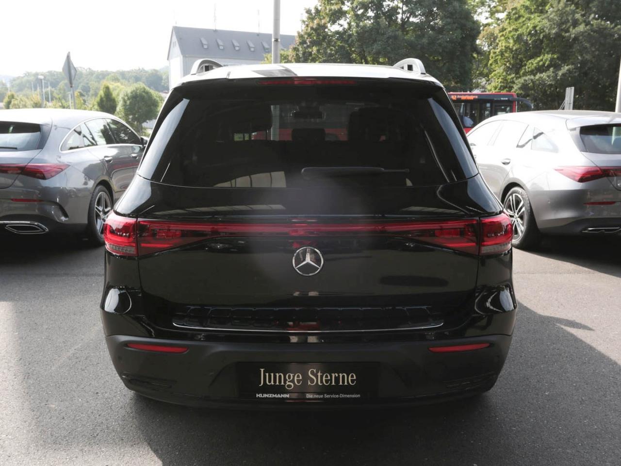 Mercedes-Benz EQB 300 4M Progressive Night MBUX Navi 360° Mercedes-Benz EQB 300 4M Progressive Night MBUX Navi 360°