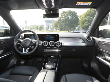 Mercedes-Benz EQB 300 4M Progressive Night MBUX Navi 360°