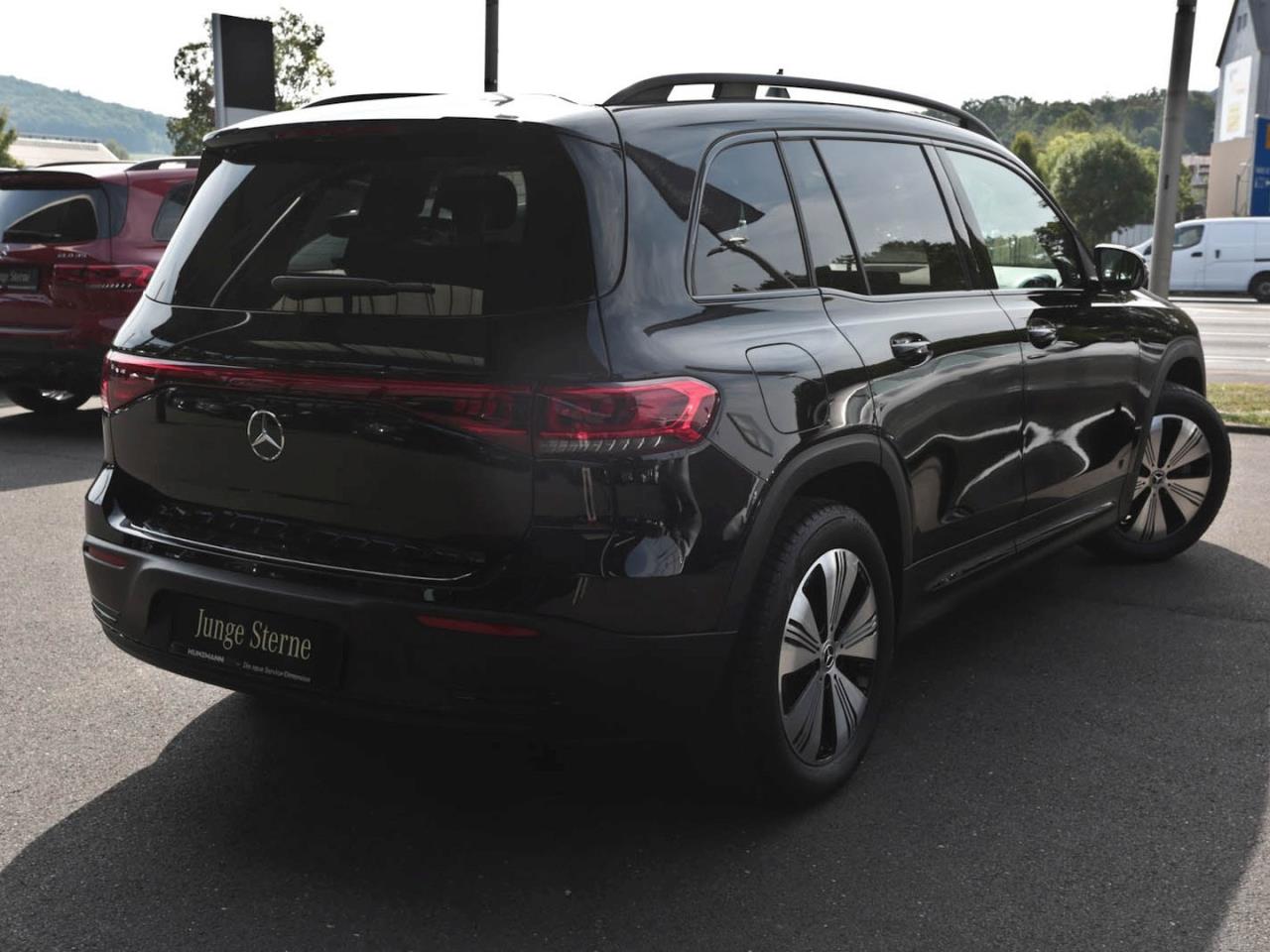 Mercedes-Benz EQB 300 4M Progressive Night MBUX Navi 360°