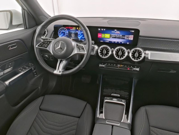 Mercedes-Benz EQB 300 4M Progressive Distronic Kamera AHK