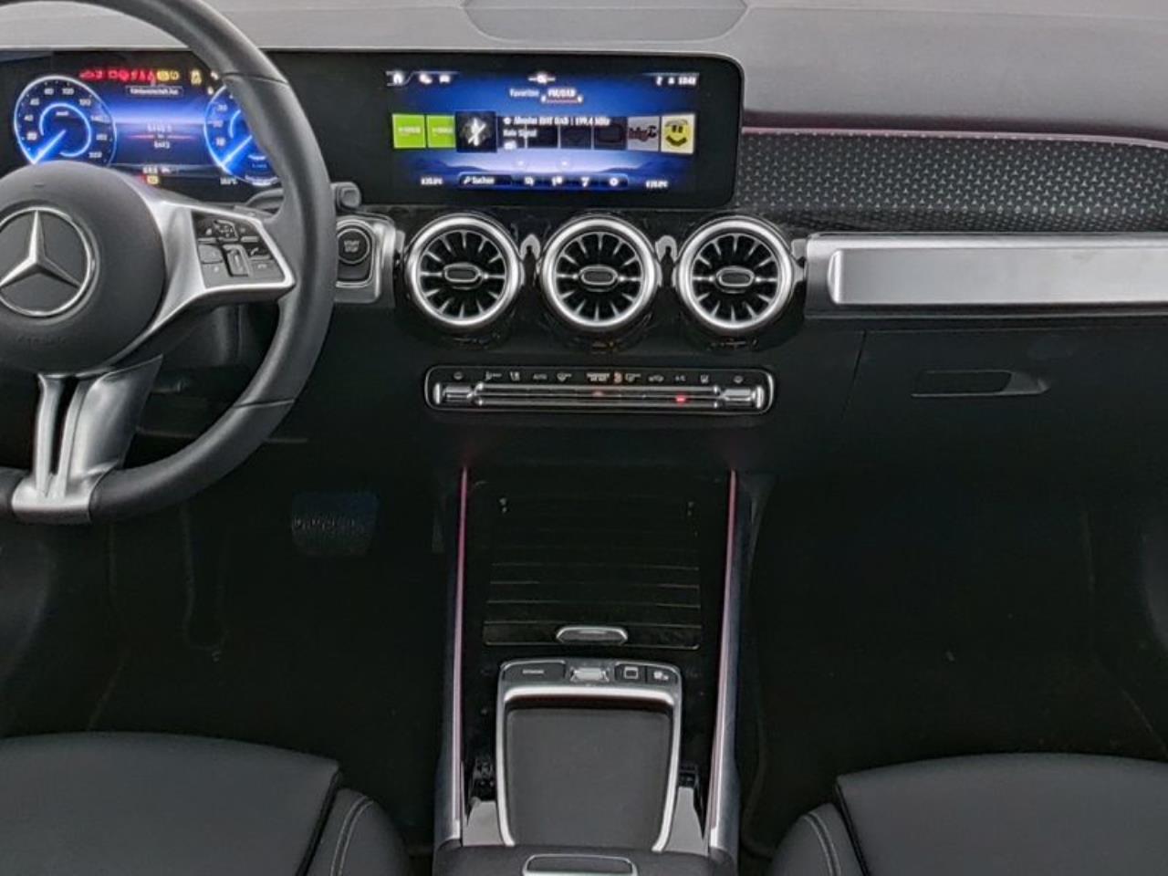 Mercedes-Benz EQB 350 4M Progressive Distronic Panorama Memory