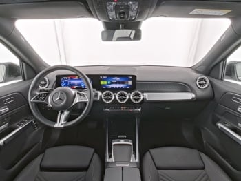 Mercedes-Benz EQB 350 4M Progressive Panorama Kamera AHK