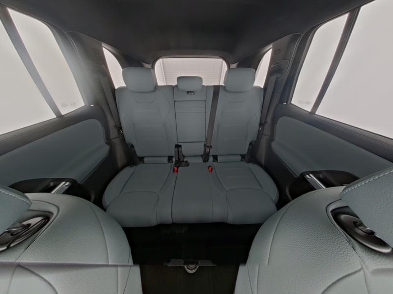 Mercedes-Benz EQB 350 4M AMG Night MBUXNavi-Prem. Kamera EasyP Mercedes-Benz EQB 350 4M AMG Night MBUXNavi-Prem. Kamera EasyP