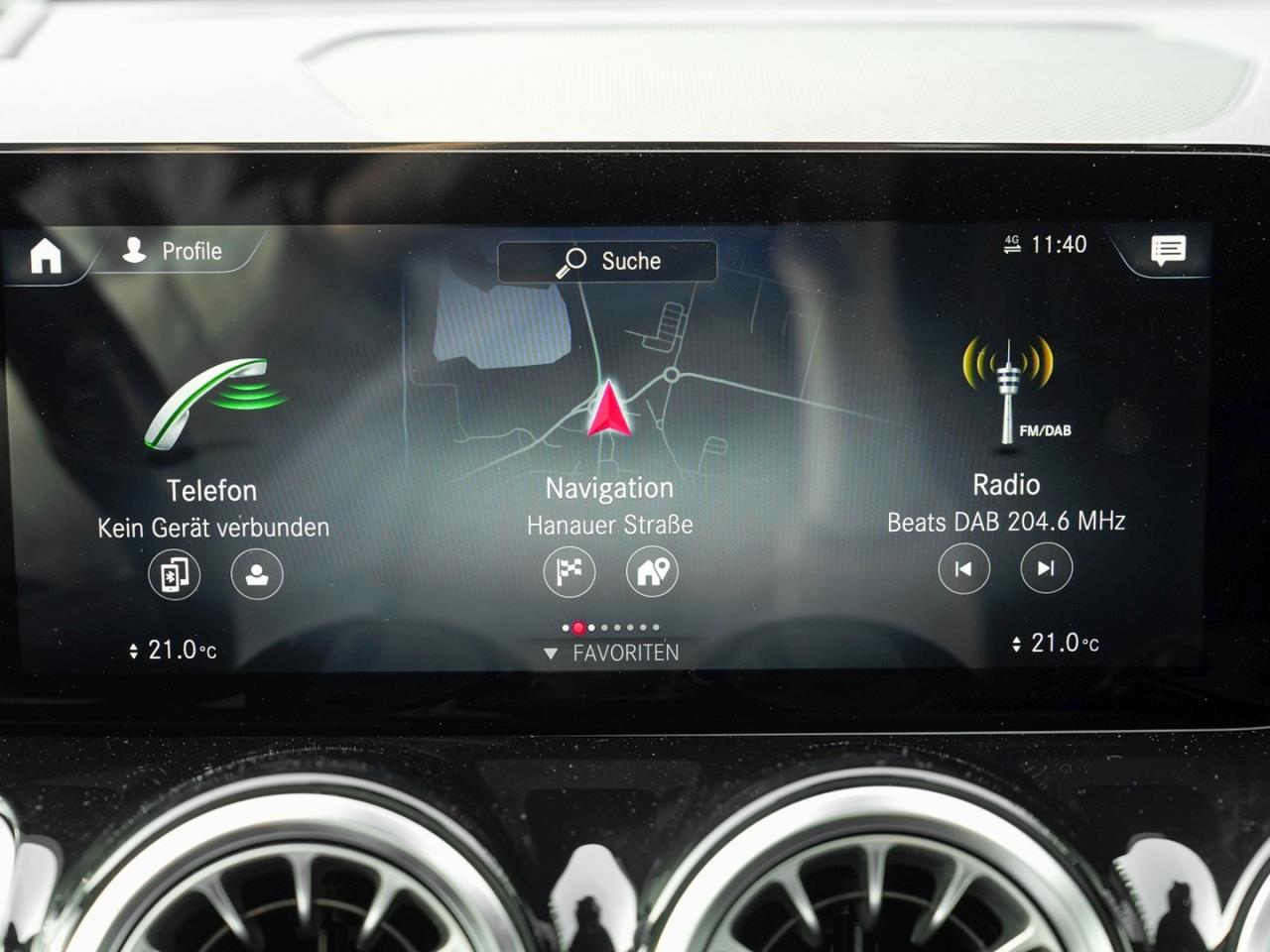 Mercedes-Benz EQB 350 4M Progressive Panorama 7-Sitzer 360°