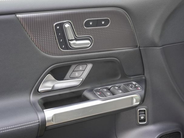 Mercedes-Benz EQB 350 4M Progressive Panorama 7-Sitzer 360°