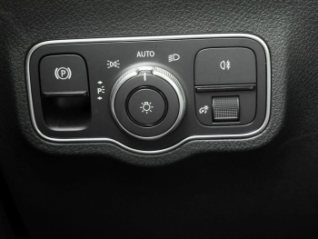 Mercedes-Benz EQB 350 4M Progressive Panorama 7-Sitzer 360°