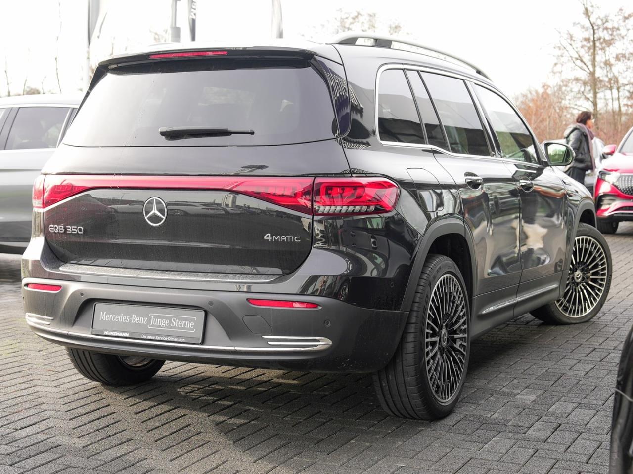 Mercedes-Benz EQB 350 4M Progressive Panorama 7-Sitzer 360°