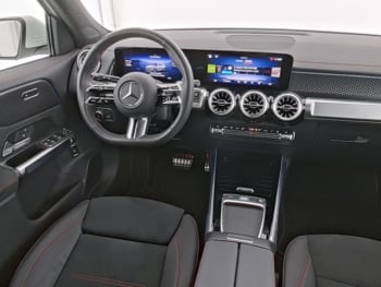 Mercedes-Benz EQB 350 4M AMG Panorama Kamera Easy-Pack AHK