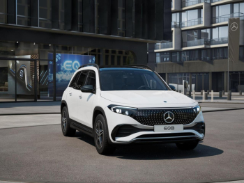 Mercedes-Benz EQB 350 4M AMG Night Distronic Panorama AHK 360°