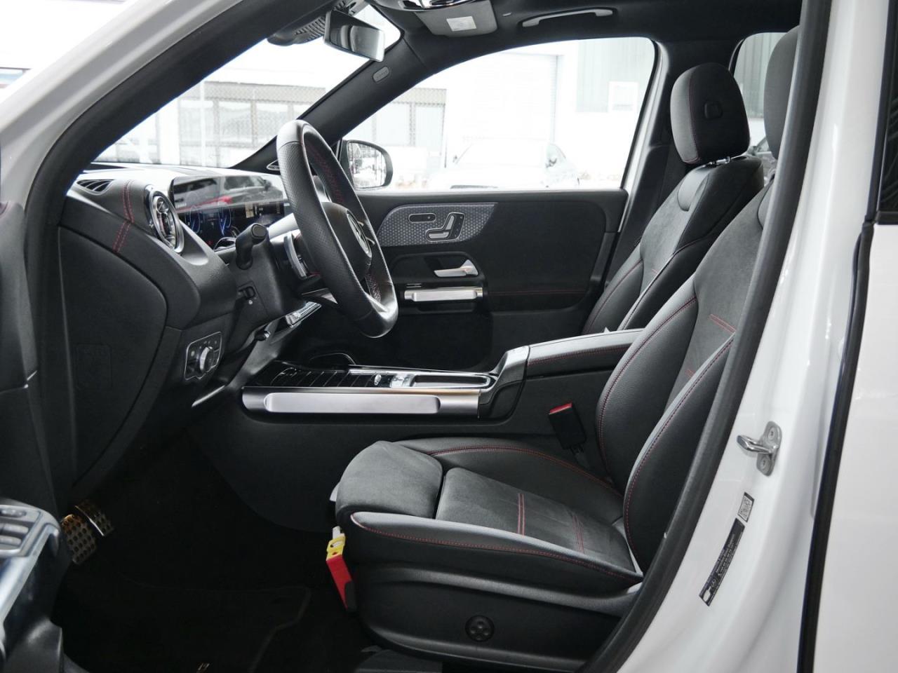 Mercedes-Benz EQB 350 4M AMG Night Panorama Burmester HUD 360°