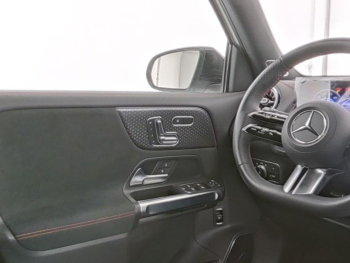 Mercedes-Benz EQB 350 4M AMG Night Panorama Distronic HUD 360°