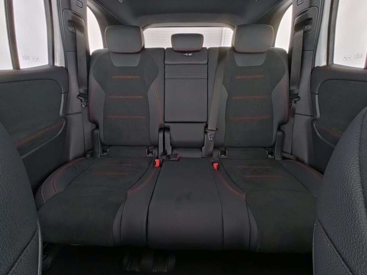 Mercedes-Benz EQB 350 4M AMG Night Panorama Distronic HUD 360°