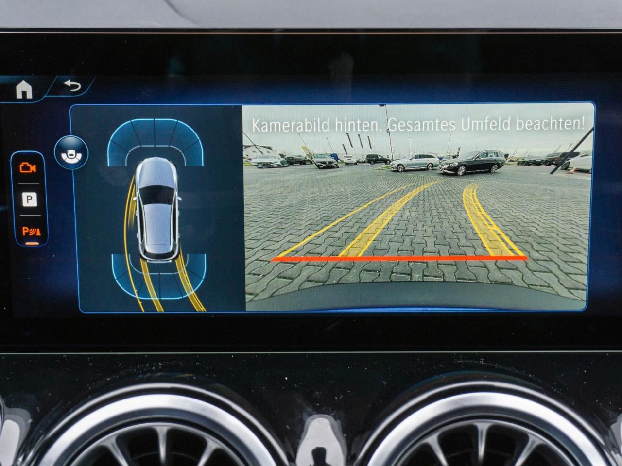 Mercedes-Benz EQB 350 4M AMG Night Navi Distronic AHK Kamera