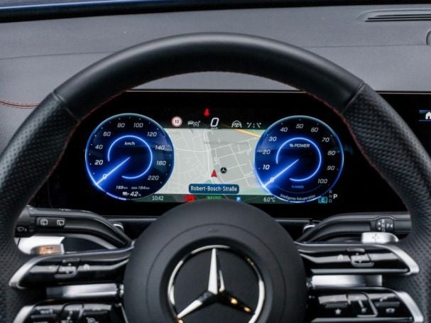 Mercedes-Benz EQB 350 4M AMG Night Navi Distronic AHK Kamera