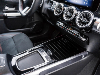 Mercedes-Benz EQB 350 4M AMG Night Navi Distronic AHK Kamera