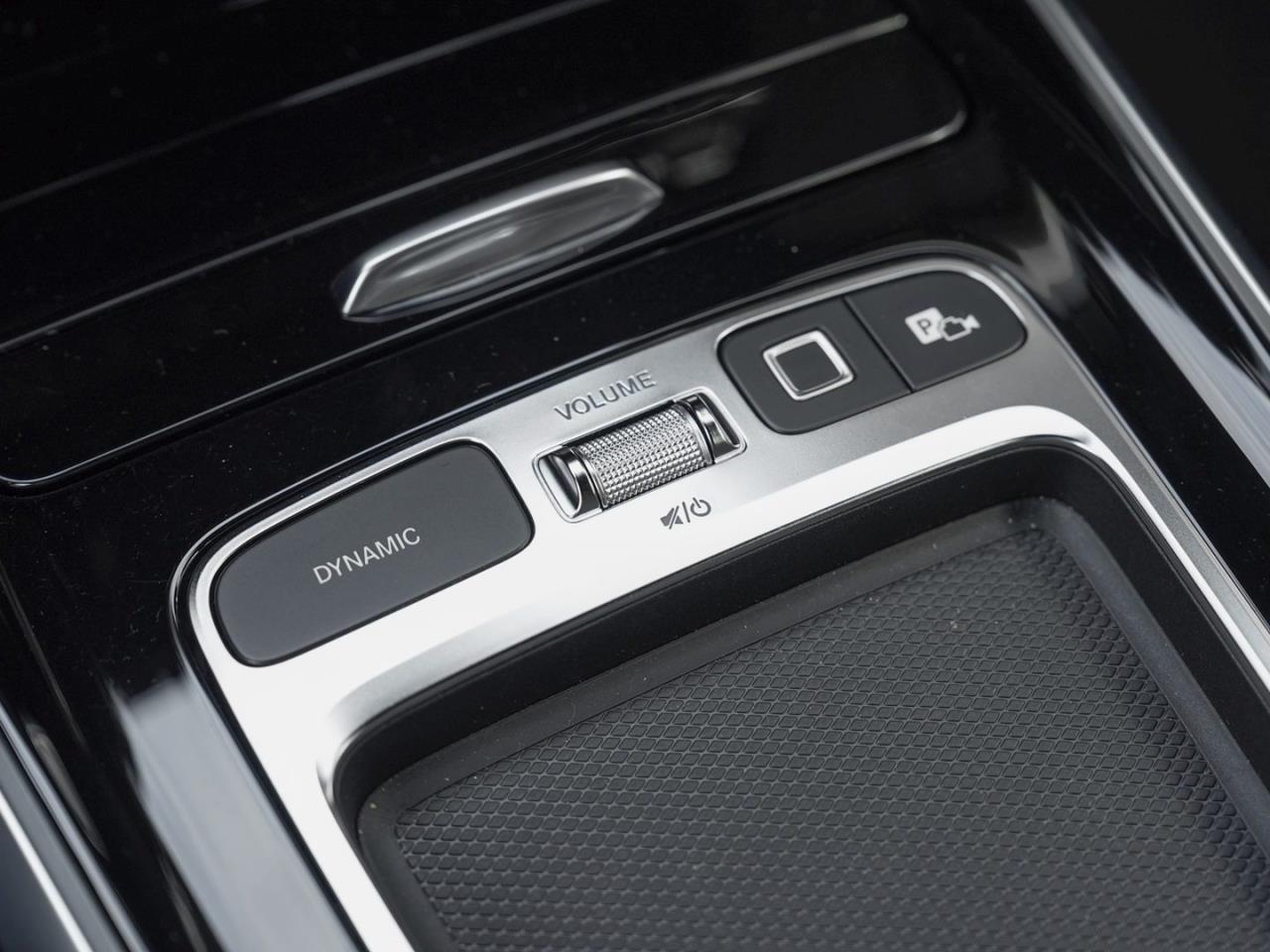 Mercedes-Benz EQB 350 4M Progressive Distronic Memory AHK 360°