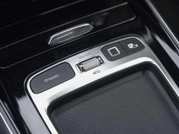 Mercedes-Benz EQB 350 4M Progressive Distronic Memory AHK 360°