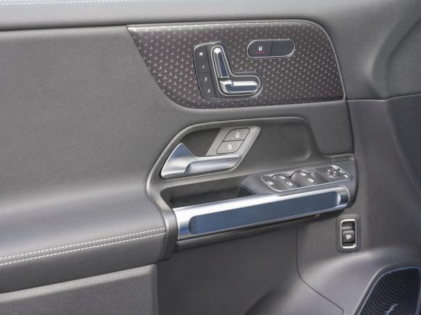 Mercedes-Benz EQB 350 4M Progressive Distronic Memory AHK 360°