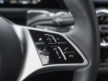 Mercedes-Benz EQB 350 4M Progressive Distronic Memory AHK 360°