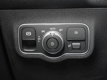 Mercedes-Benz EQB 350 4M Progressive Distronic Memory AHK 360°
