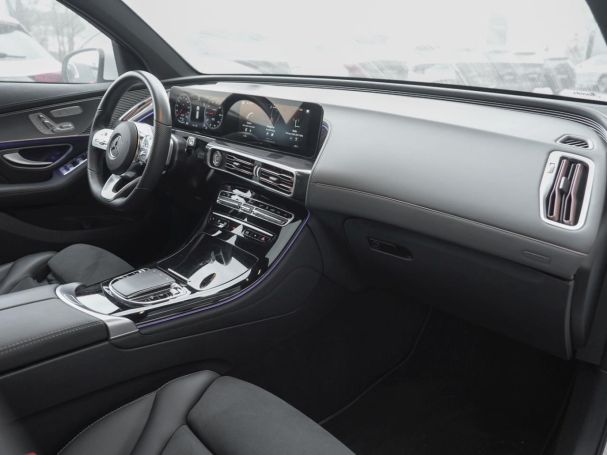 Mercedes-Benz EQC 400 4M AMG Line AMG Schiebedach Distronic