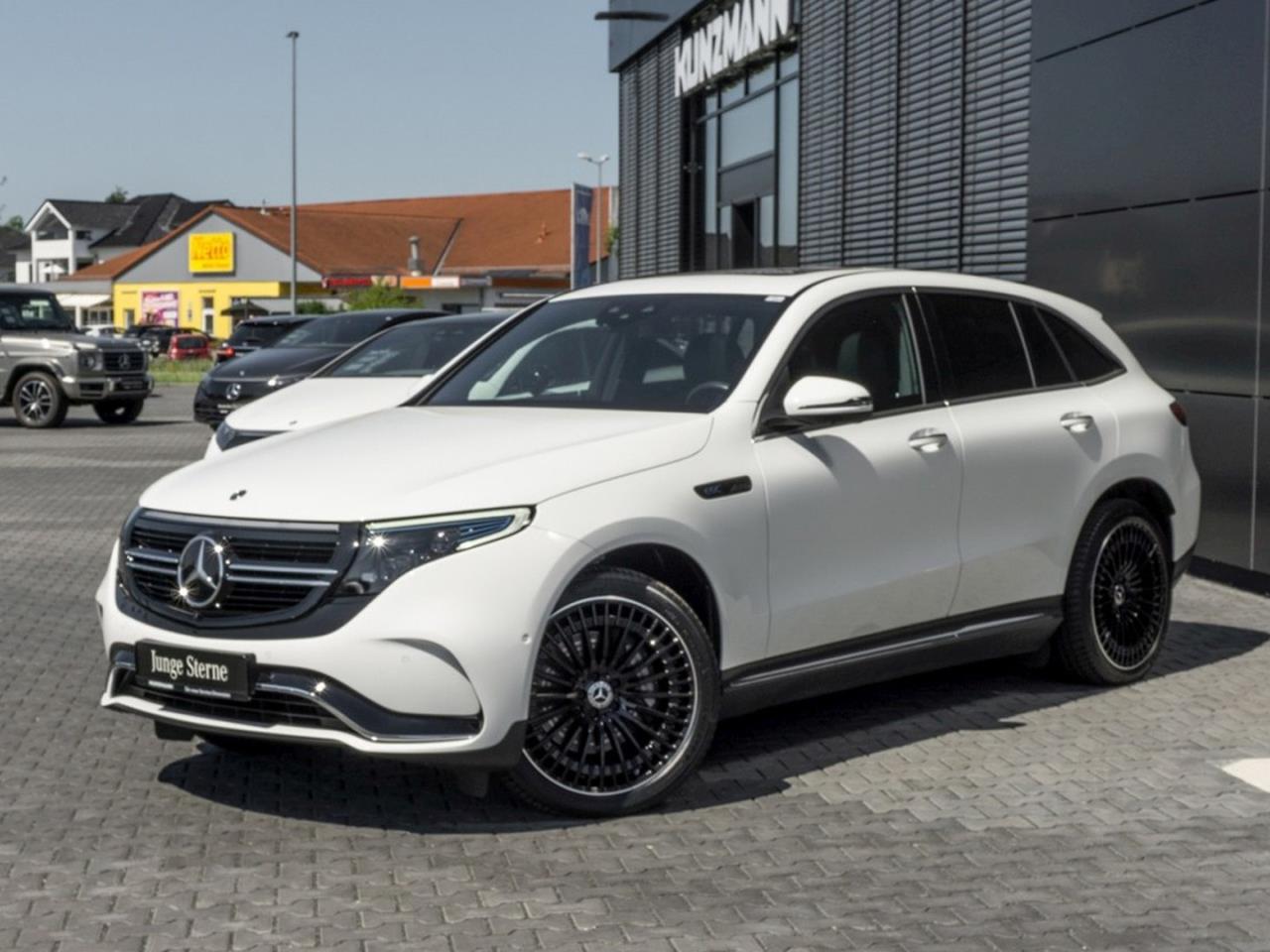 Mercedes-Benz EQC 400 4M AMG Line AMG Schiebedach Distronic