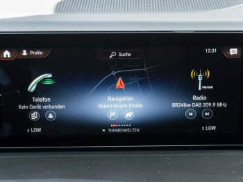 Mercedes-Benz EQC 400 4M AMG Line AMG Schiebedach Distronic