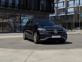 Mercedes-Benz EQC 400 4M AMG Line AMG Kamera Distronic HUD AHK