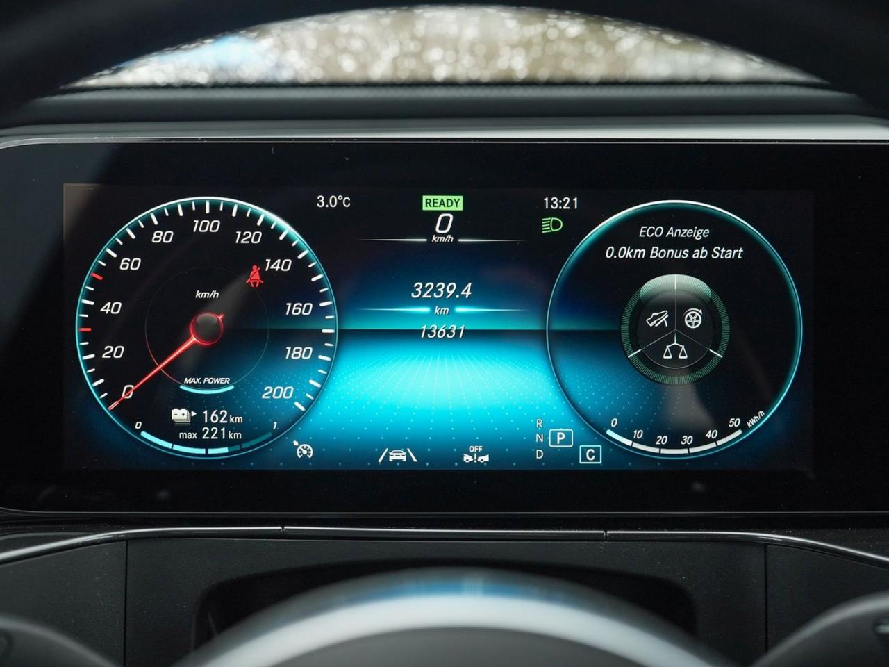 Mercedes-Benz EQC 400 4M AMG Line AMG Kamera Easy-Pack AHK