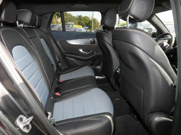 Mercedes-Benz EQC 400 4M ElectricArt MBUX Navi 360° EasyPack Mercedes-Benz EQC 400 4M ElectricArt MBUX Navi 360° EasyPack