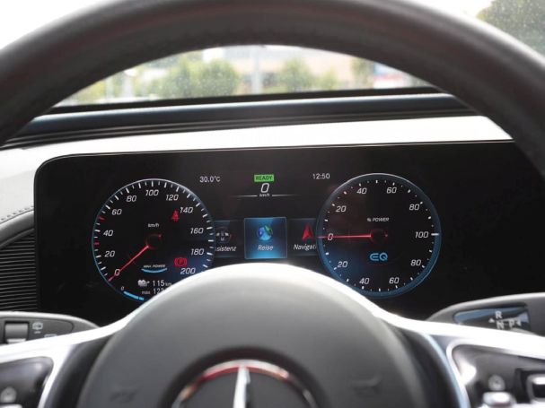 Mercedes-Benz EQC 400 4M ElectricArt MBUX Navi 360° EasyPack Mercedes-Benz EQC 400 4M ElectricArt MBUX Navi 360° EasyPack