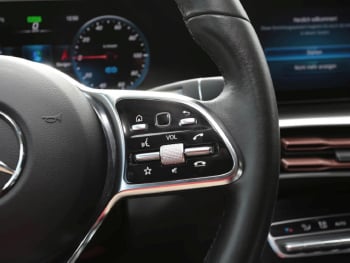 Mercedes-Benz EQC 400 4M ElectricArt MBUX Navi 360° EasyPack
