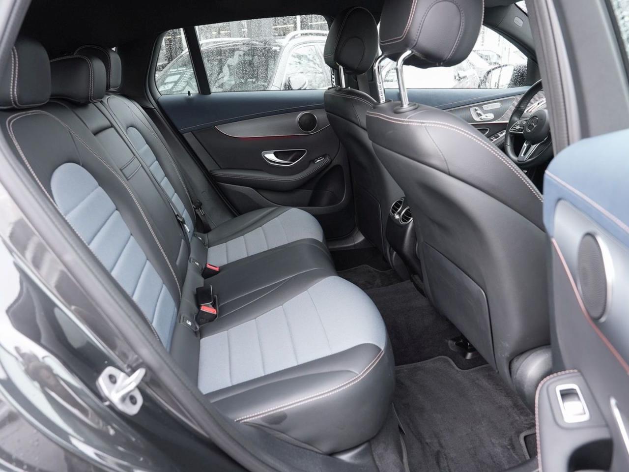 Mercedes-Benz EQC 400 4M Electric Art Distronic EasyP Kamera