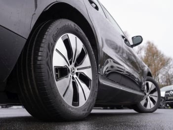 Mercedes-Benz EQC 400 4M Electric Art Distronic EasyP Kamera