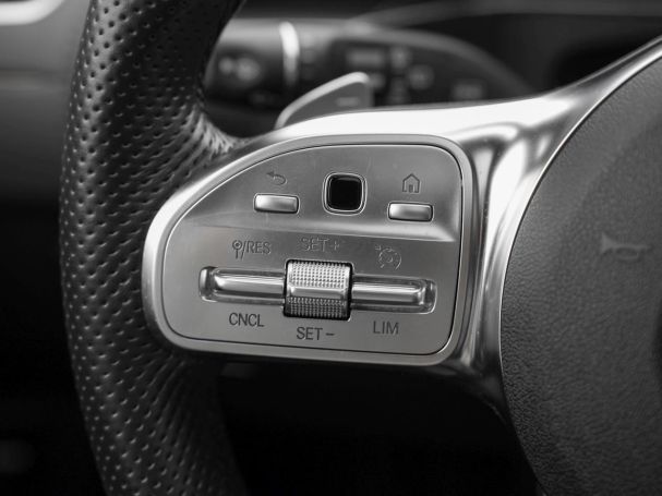 Mercedes-Benz EQC 400 4M  AMG Schiebedach EasyPack 360°