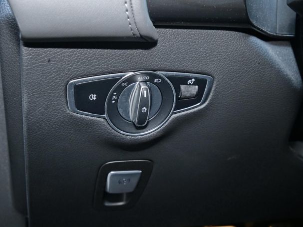 Mercedes-Benz EQC 400 4M AMG Navi 360° Memory Distronic AHK