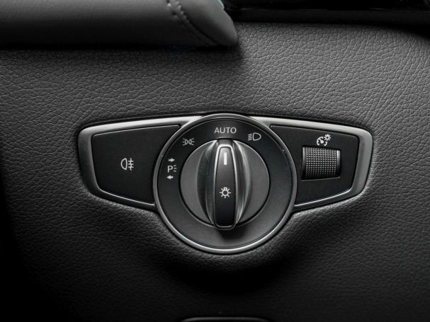 Mercedes-Benz EQC 400 4M AMG Navi Distronic Memory 360°Kamera