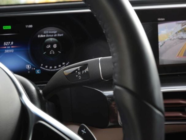 Mercedes-Benz EQC 400 4M Electric Art MBUX Navi AHK Distronic