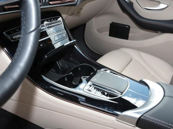 Mercedes-Benz EQC 400 4M Electric Art MBUX Navi AHK Distronic