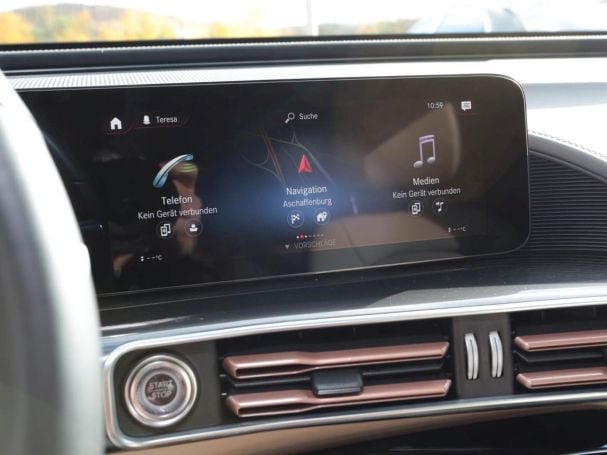 Mercedes-Benz EQC 400 4M Electric Art MBUX Navi AHK Distronic
